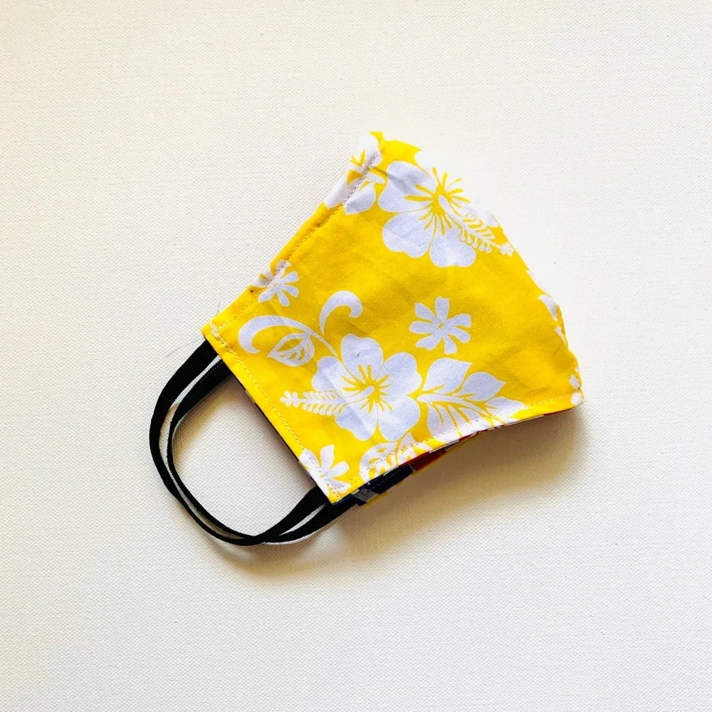 NEW Handmade Hawaiian Hibiscus Print Face Mask in Yellow